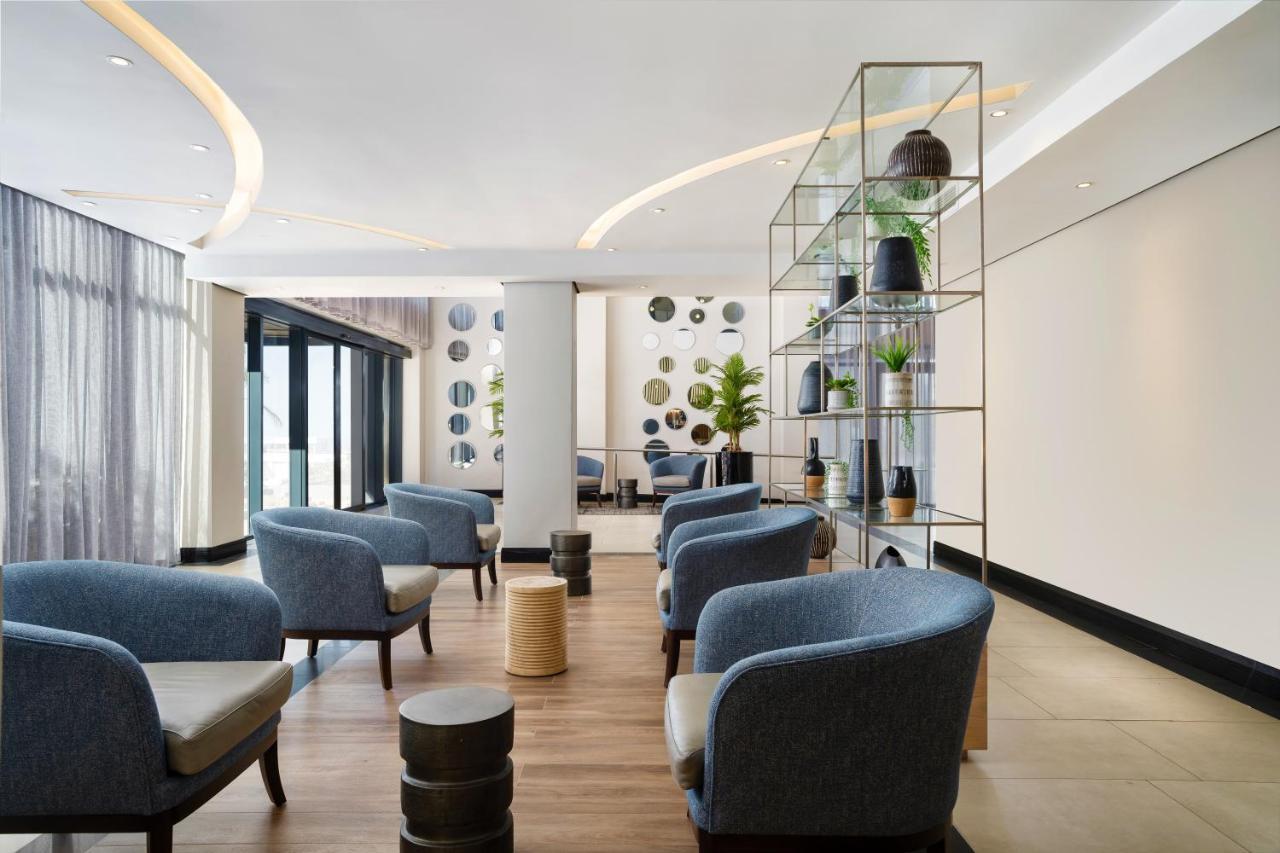 Premier Splendid Inn Umhlanga Дурбан Экстерьер фото